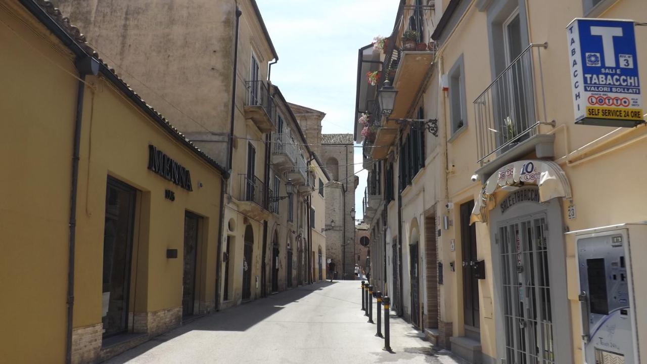 B&B Residenza Aragonese 바스토 외부 사진