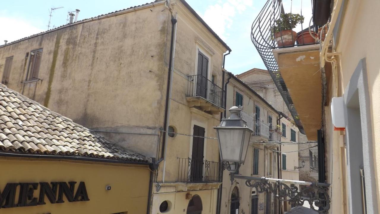B&B Residenza Aragonese 바스토 외부 사진